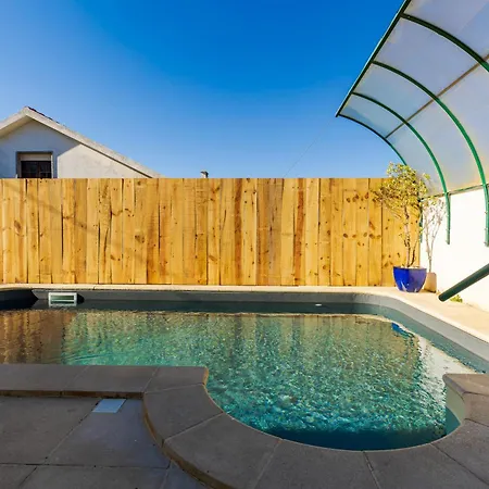 Βίλα Casa Brincosa